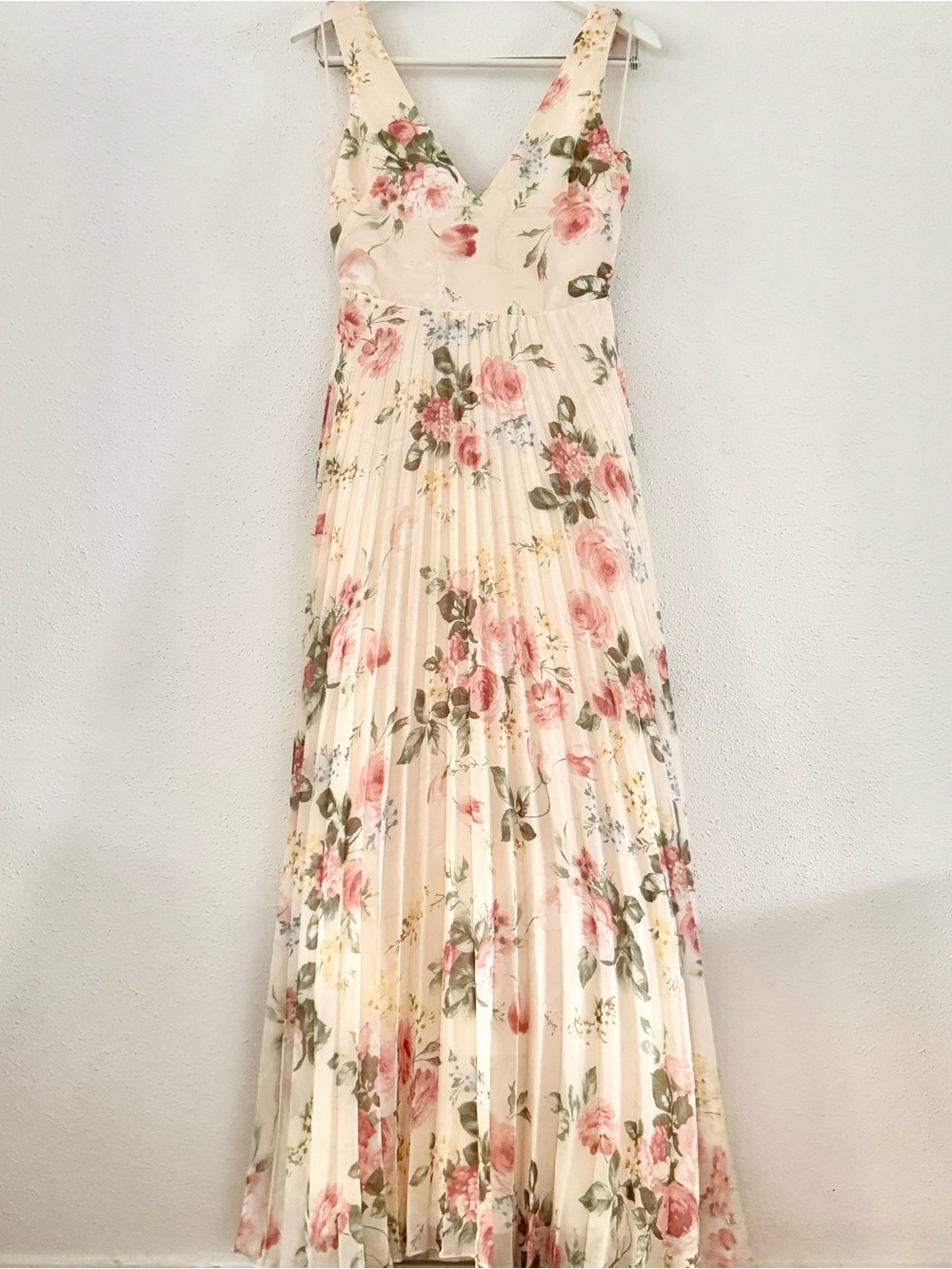 A&F Chiffon Pleated V-Neck Maxi Dress Floral Pink Women's sz XS Tall Full Length